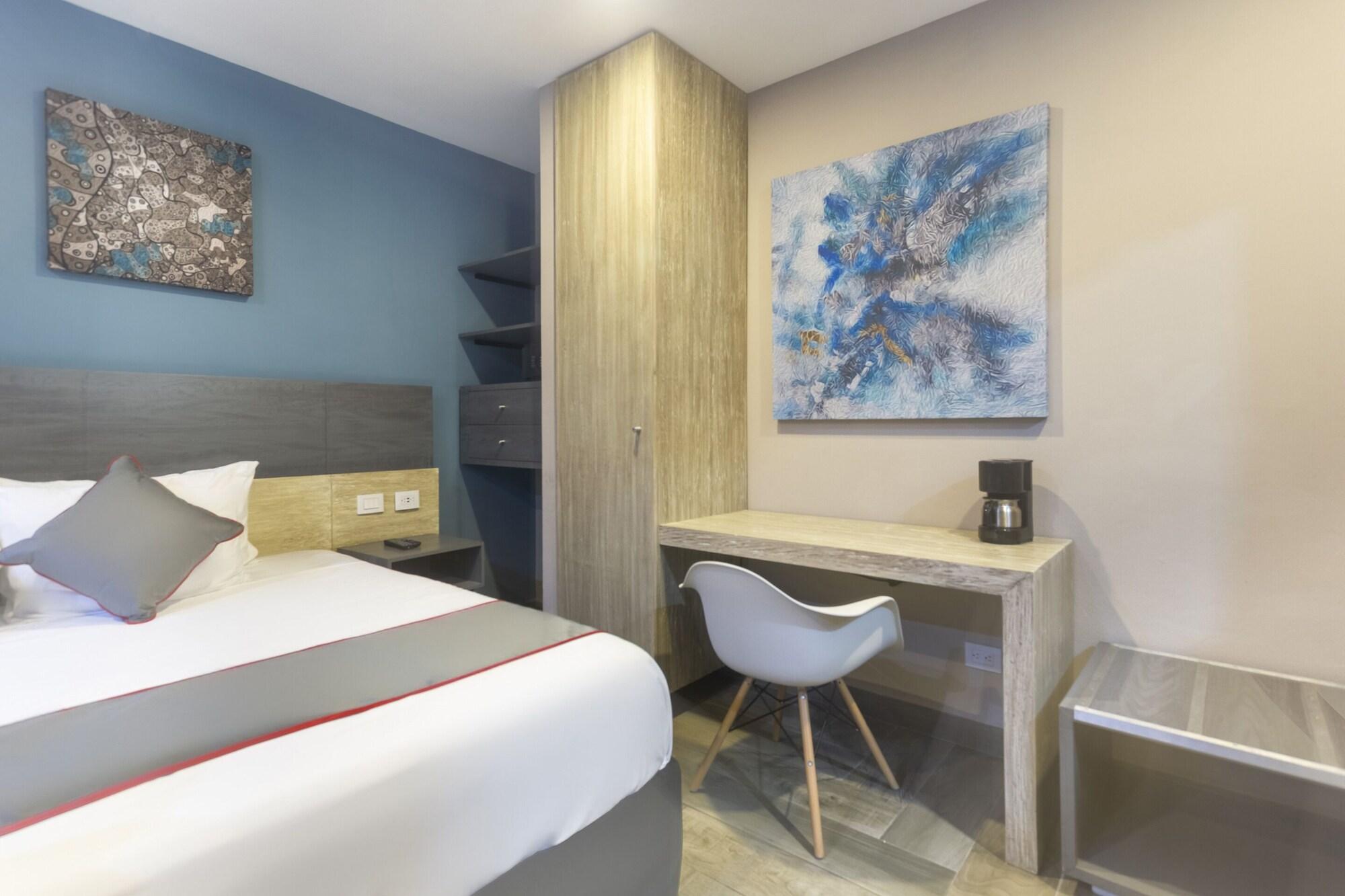 Bfh Attraction Deluxe Hotel Playa del Carmen Kültér fotó