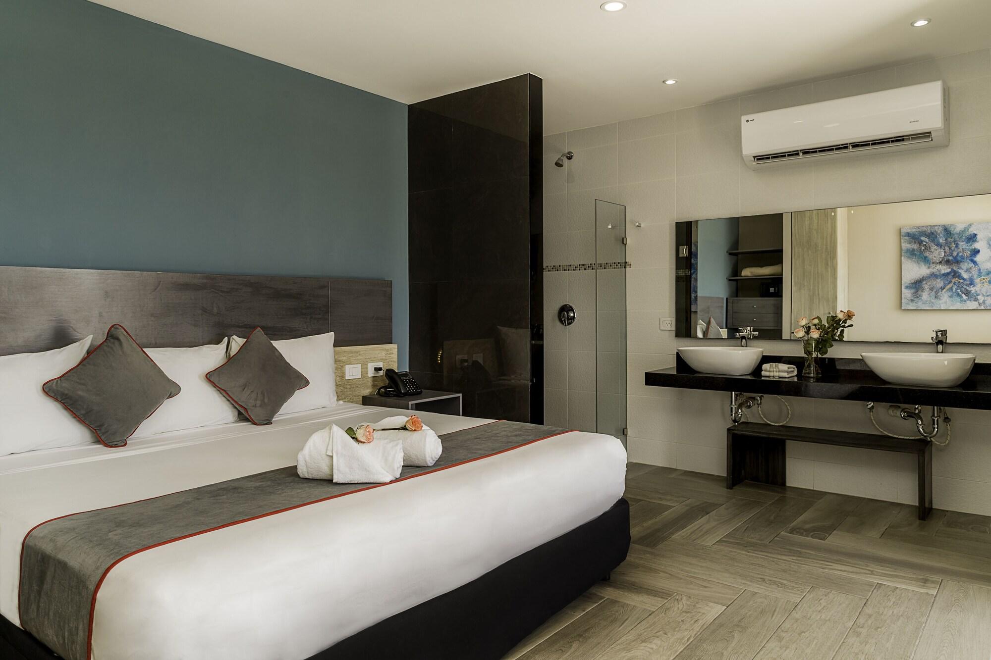 Bfh Attraction Deluxe Hotel Playa del Carmen Kültér fotó