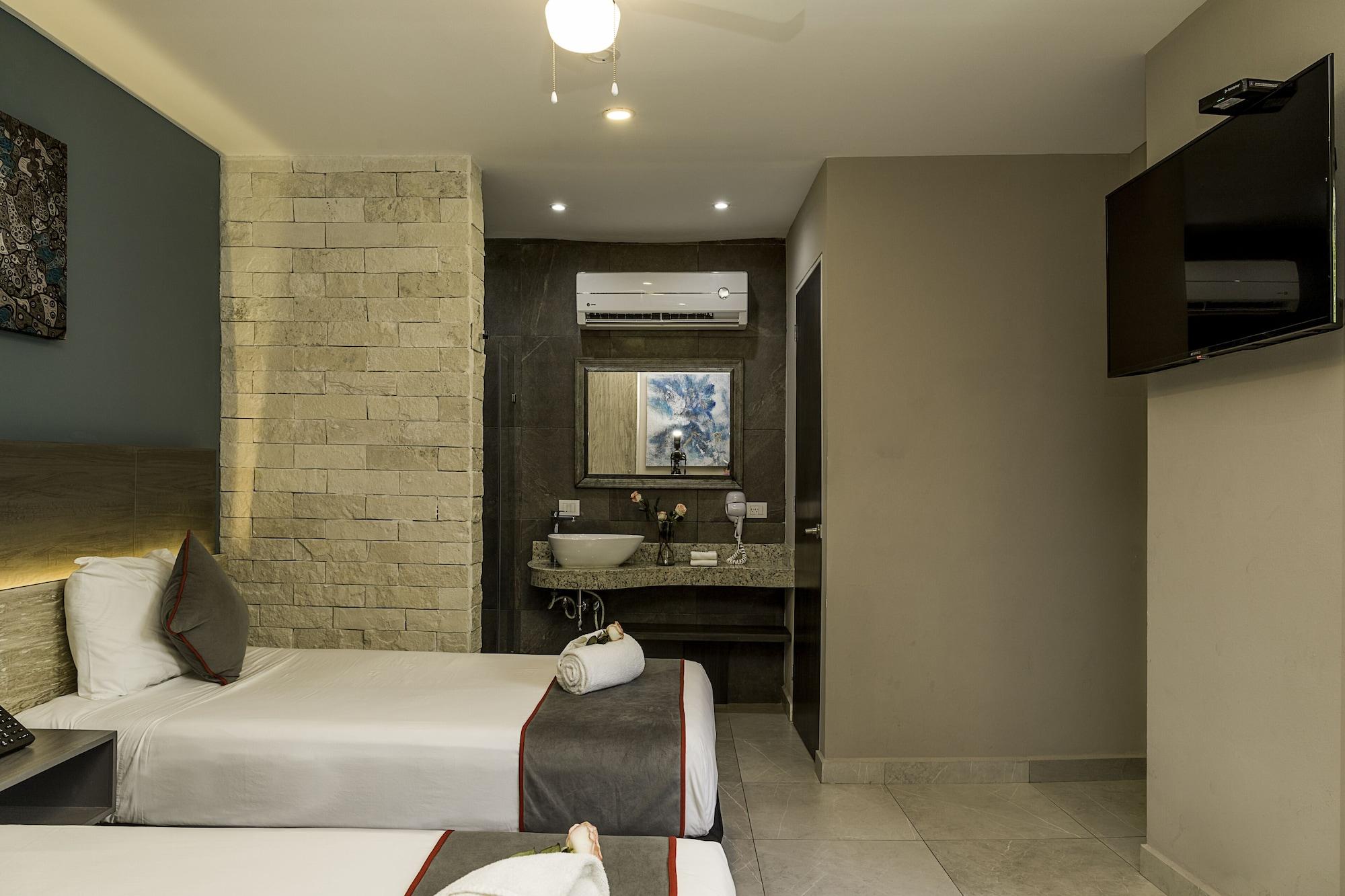 Bfh Attraction Deluxe Hotel Playa del Carmen Kültér fotó