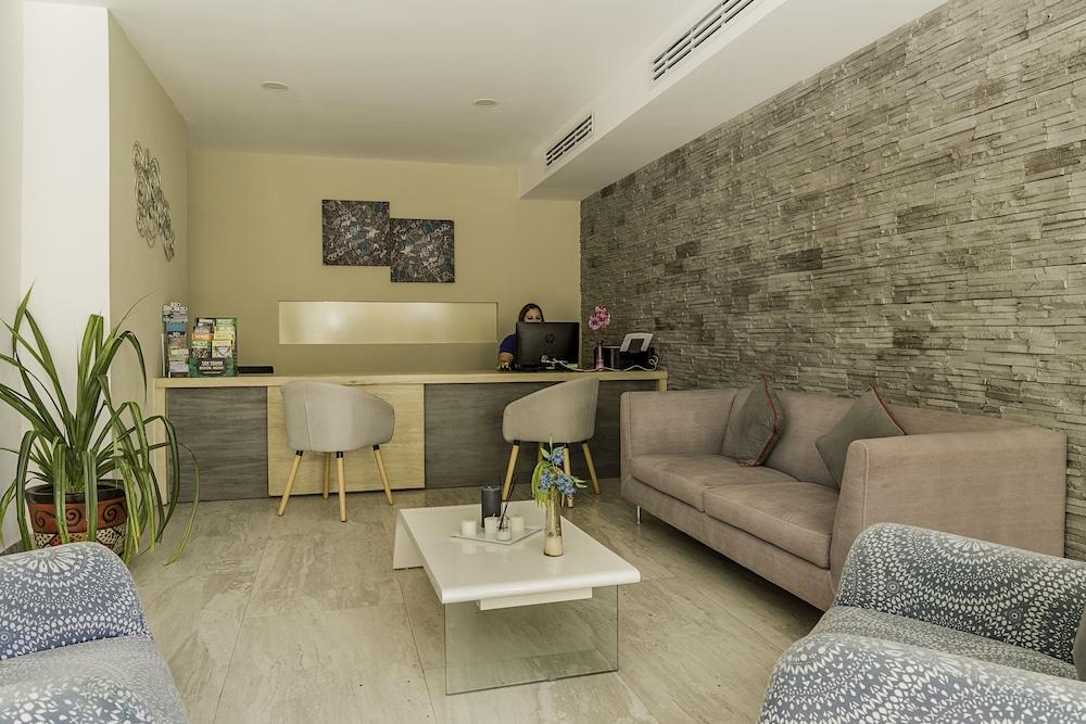 Bfh Attraction Deluxe Hotel Playa del Carmen Kültér fotó